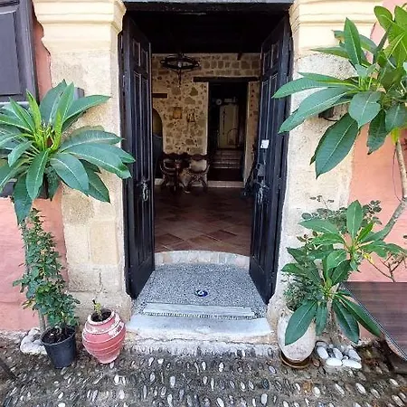 Saint Michel Boutique Rhodes City