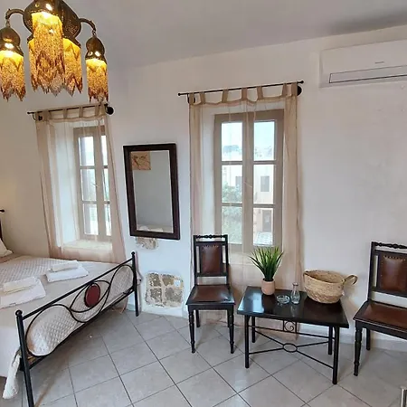 Saint Michel Boutique 3*