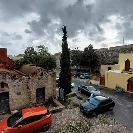 Saint Michel Boutique 3*