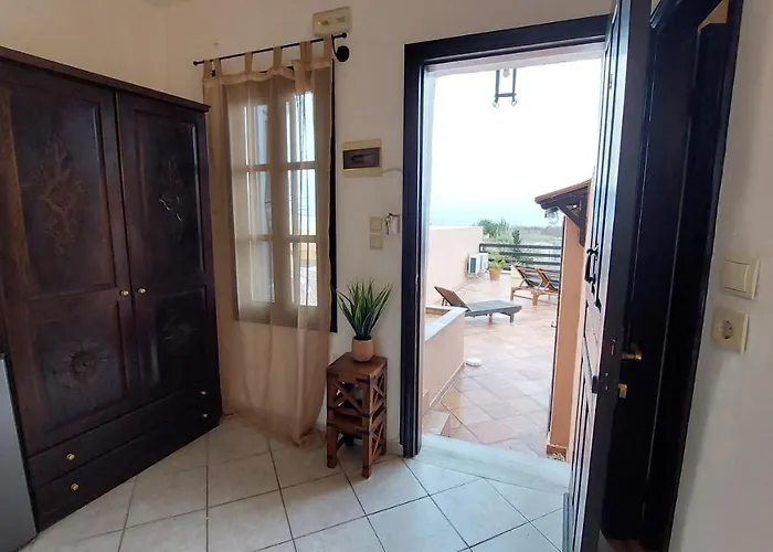 Πανσιόν Saint Michel Boutique 3*