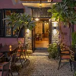 Saint Michel Boutique Konukevi 3*